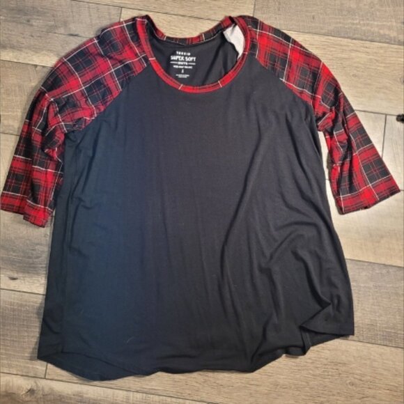 2 for $20 Torrid Supersoft Knits Shirt - Picture 3 of 6